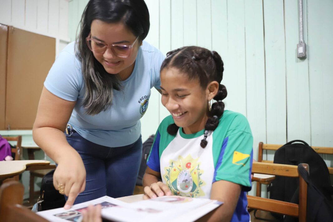 com-46-mil-inscritos,-governo-do-acre-realiza-o-concurso-publico-da-educacao-neste-domingo