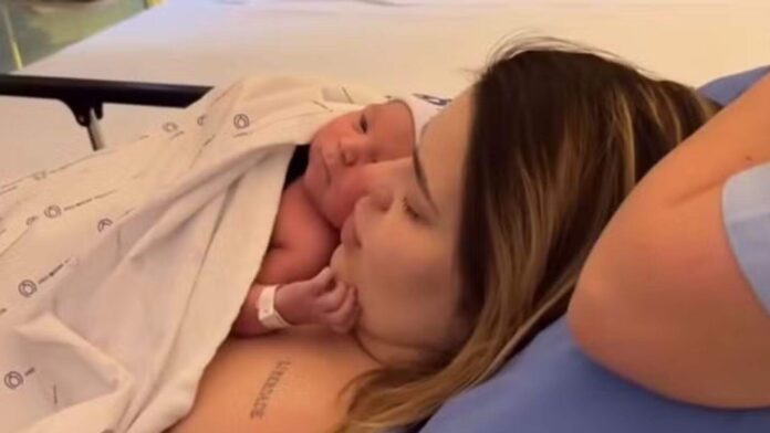 viih-tube-volta-a-se-pronunciar-sobre-estado-de-saude-do-filho-cacula-e-desmente-noticias-falsas viih-tube-volta-a-se-pronunciar-sobre-estado-de-saude-do-filho-cacula-e-desmente-noticias-falsas