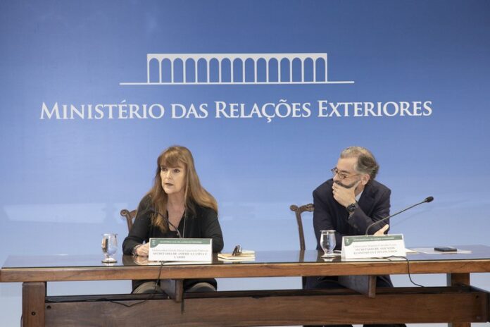 presidente-lula-participa-da-65a-cupula-do-mercosul,-no-uruguai presidente-lula-participa-da-65a-cupula-do-mercosul,-no-uruguai