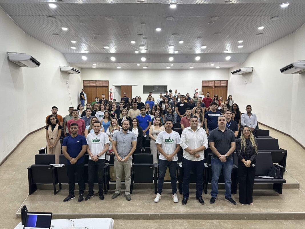 governo-realiza-2o-encontro-dos-estagiarios-da-administracao-publica-estadual