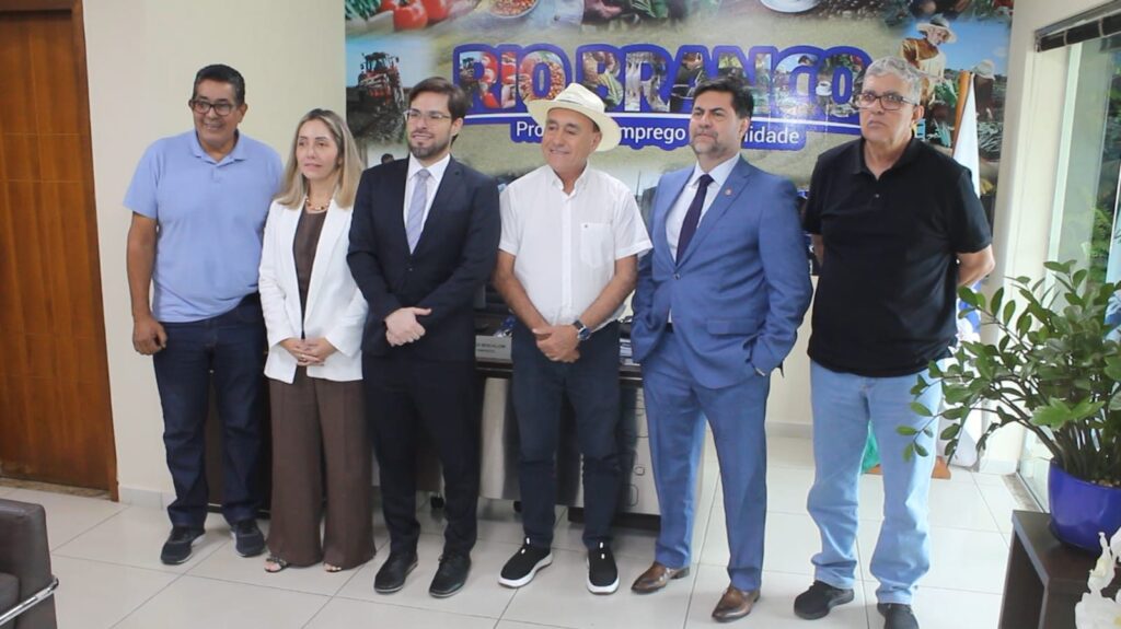 prefeito-de-rio-branco-recebe-visita-tecnica-do-mpe/ac-sobre-o-1001-dignidades
