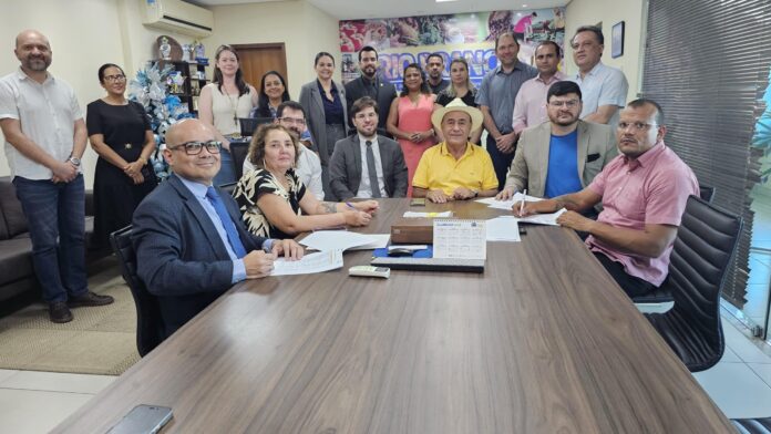 governo-e-prefeitura-de-rio-branco-assinam-termo-de-cooperacao-para-atuar-na-saude-prisional