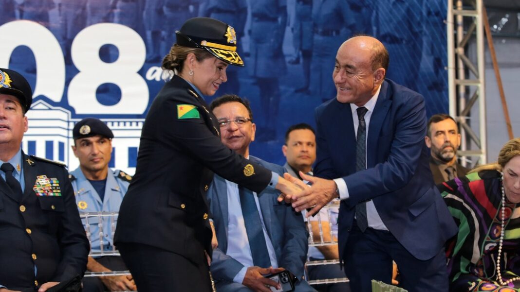 prefeito-de-rio-branco-prestigia-solenidade-de-troca-de-comando-da-policia-militar-do-acre