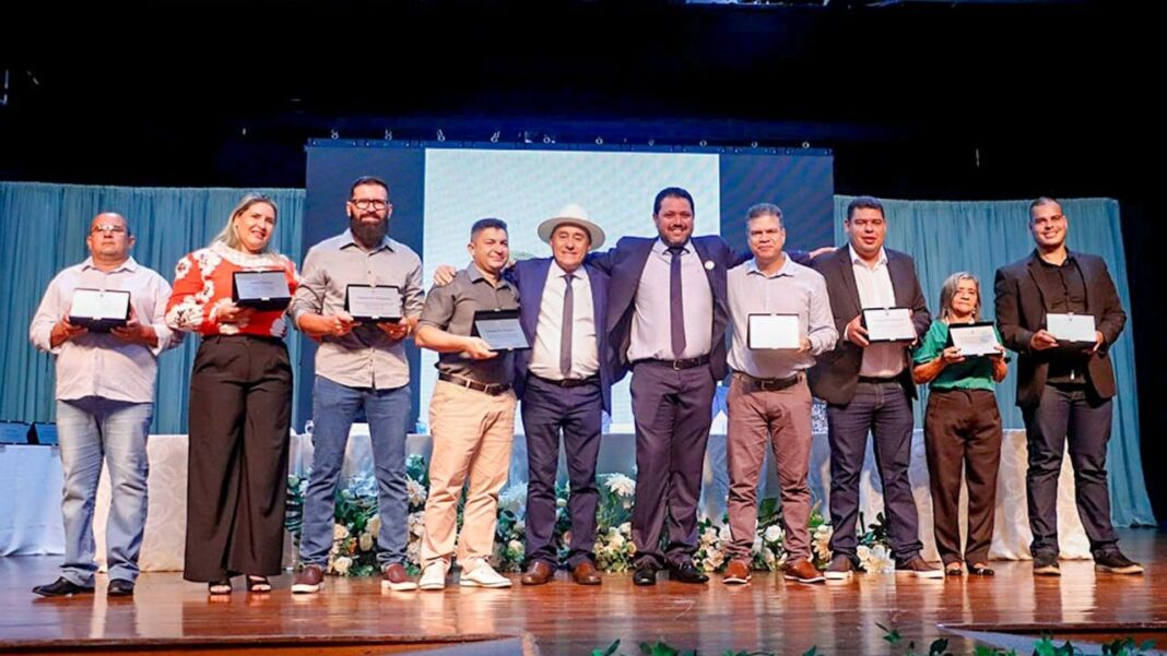 gestao-municipal-e-destaque-e-prefeito-de-rio-branco-recebe-titulo-de-cidadao-verde-da-camara-de-vereadores