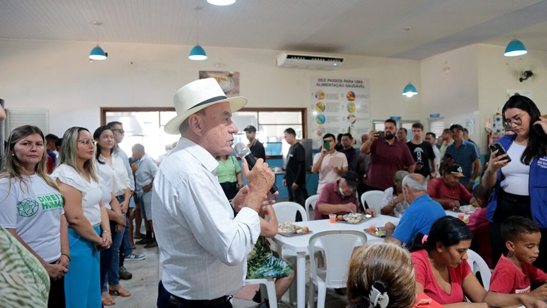 prefeitura-oferece-refeicao-natalina-gratuita-para-os-usuarios-no-restaurante-popular