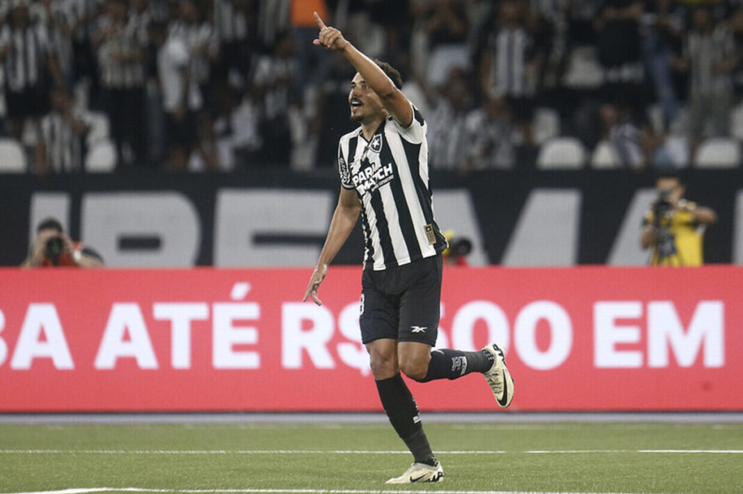 na-mira-do-cruzeiro,-eduardo-se-despede-do-botafogo