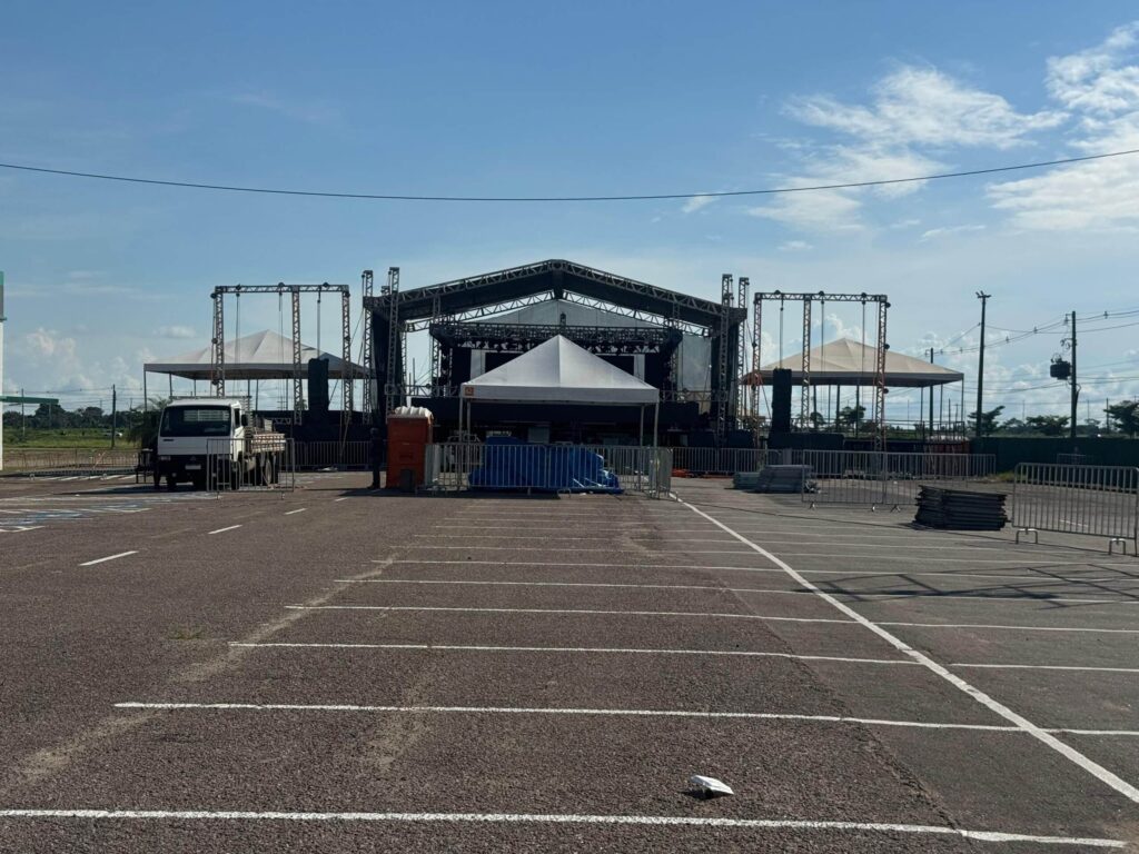 governador-gladson-cameli-acompanha-ajustes-finais-para-o-reveillon-da-familia-2025