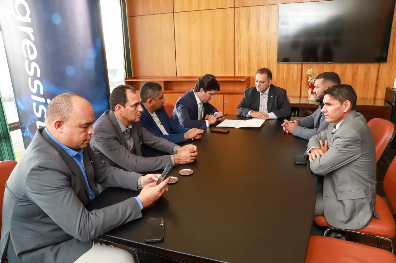 Zezinho Barbary e prefeitos do Juruá se reúnem com ministro do Esporte | Cidade AC News – Notícias do Acre