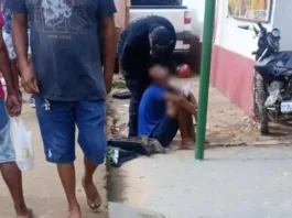 motociclista-perde-controle-e-colide-contra-lanchonete-em-sena-madureira