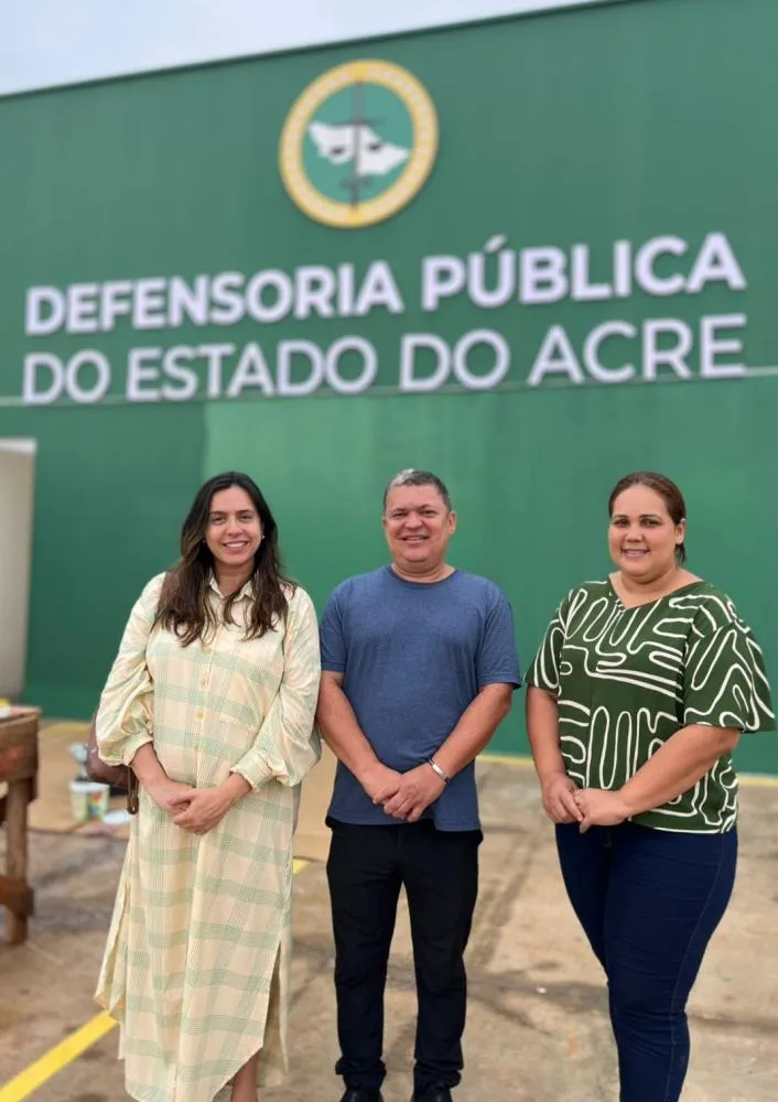 diretora-de-gabinete-da-prefeitura-de-placido-de-castro-visita-predio-da-defensoria-publica-do-estado-do-acre,-com-previsao-de-inauguracao-para-o-proximo-dia-21-de-janeiro