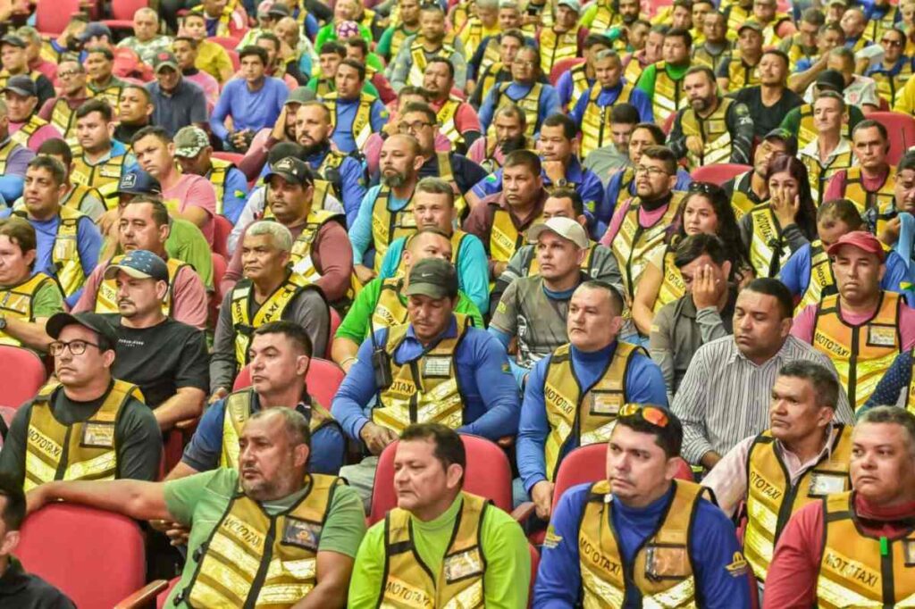 Estado sanciona lei que garante isenção da taxa de licenciamento anual para mototaxistas – Cidade AC News estado-sanciona-lei-que-garante-isencao-da-taxa-de-licenciamento-anual-para-mototaxistas