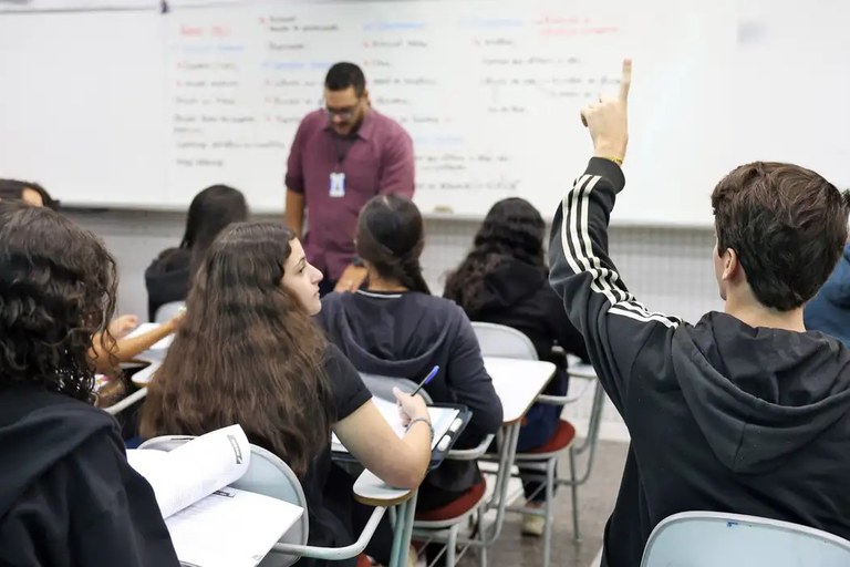 programa-mais-professores-para-o-brasil-vai-beneficiar-cerca-de-50-milhoes-de-docentes-e-estudantes