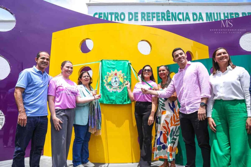 cruzeiro-do-sul-e-primeira-cidade-do-norte-a-ganhar-centro-de-referencia-da-mulher-brasileira,-em-solenidade-com-presenca-de-ministra-e-vice-governadora