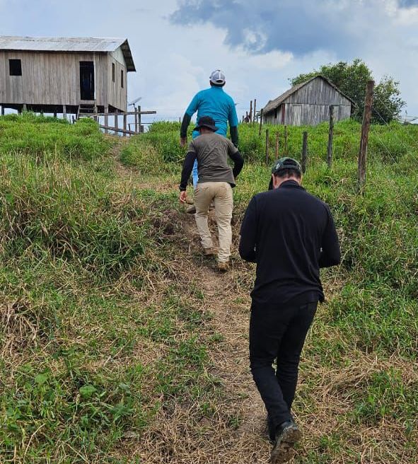 policias-militar-e-civil-atuam-em-operacao-contra-furtos-de-gado-no-rio-muru,-em-tarauaca