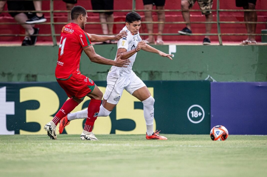 santos-sofre-na-bola-parada-e-perde-para-o-velo-clube-no-paulistao