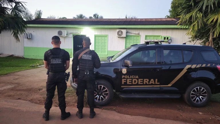 policia-federal-faz-operacao-contra-desvios-de-recursos-publicos-em-capixaba