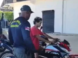 policiais-fazem-‘rolezeiro’-ouvir-barulho-de-escapamento-de-moto-em-manaus