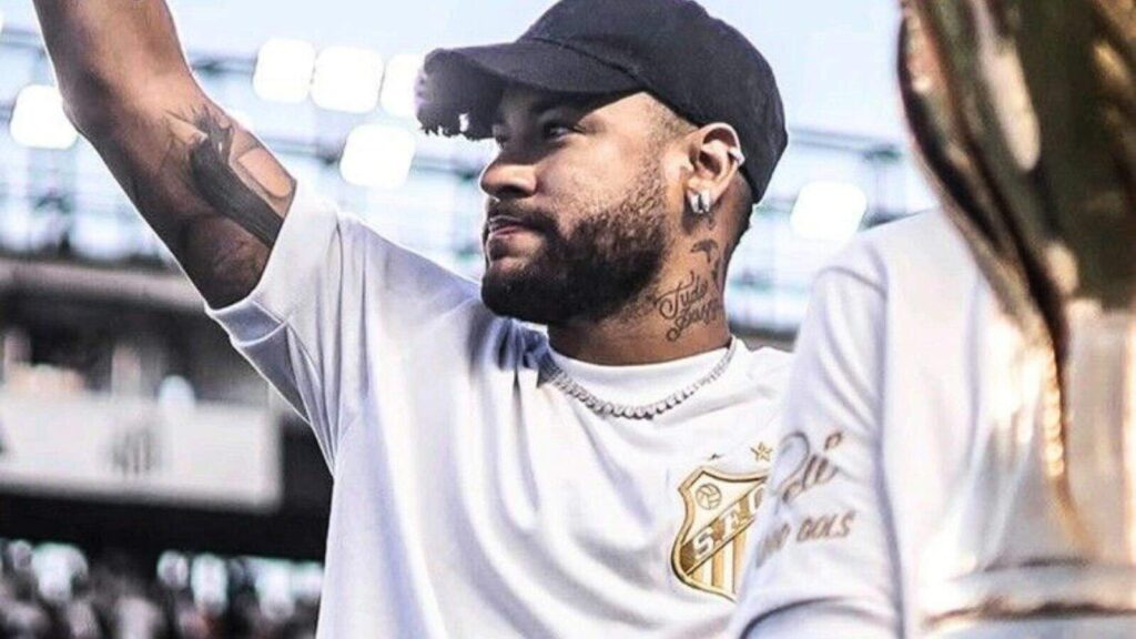 apos-12-anos,-neymar-esta-de-volta-ao-santos