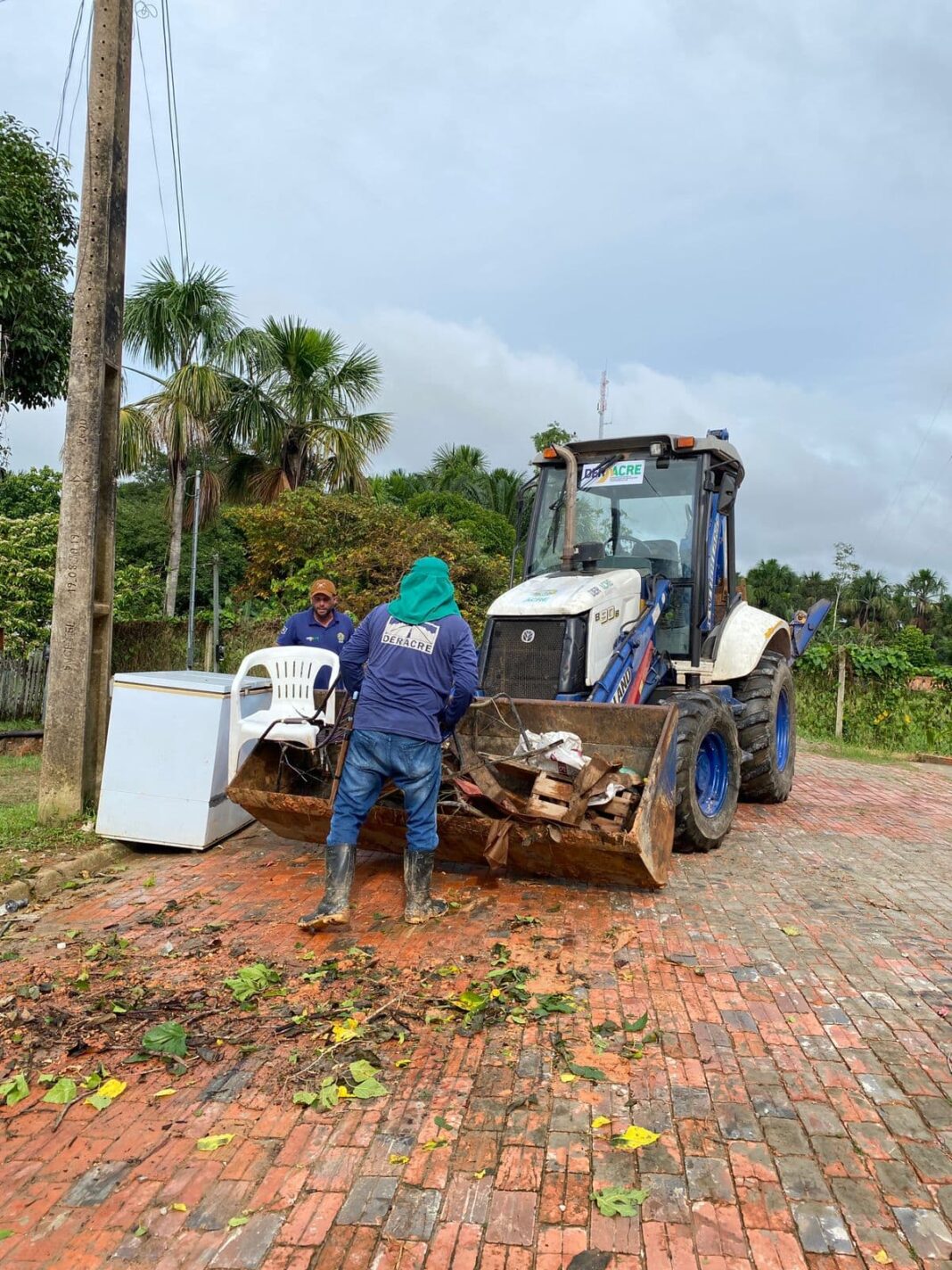 governo-do-acre-e-prefeituras-removem-1.845-toneladas-de-entulhos-no-combate-a-dengue