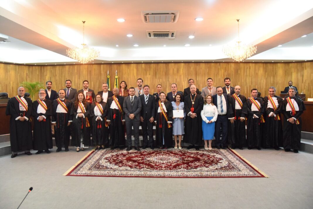 na-abertura-do-ano-judiciario,-gestores-do-poder-executivo-sao-homenageados-pelo-tribunal-de-justica