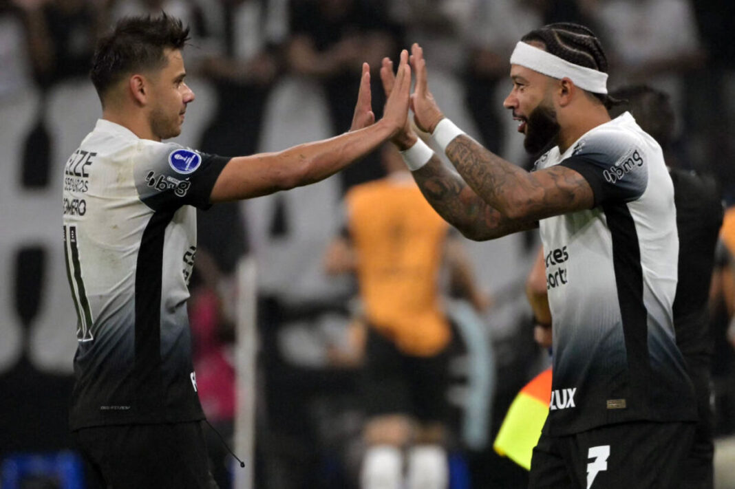 corinthians-resolve-no-fim,-bate-sao-bernardo-e-se-garante-no-mata-mata-do-paulistao