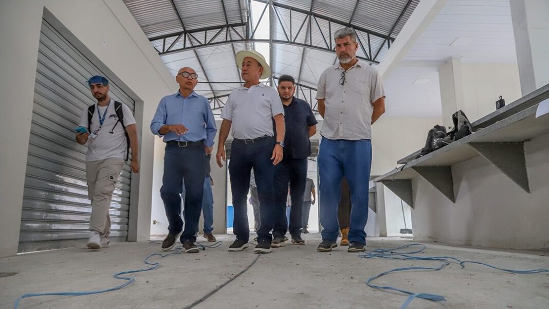 prefeito-de-rio-branco-realiza-visita-a-obra-de-mercado-municipal-no-bairro-sao-francisco