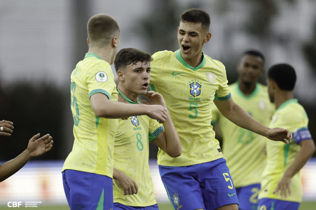 base-corintiana-e-fundamental-para-ramon-na-conquista-do-sul-americano-sub-20