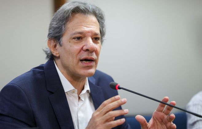 haddad-desmente-imposto-sobre-pets-e-pix-apos-video-falso-feito-com-ia