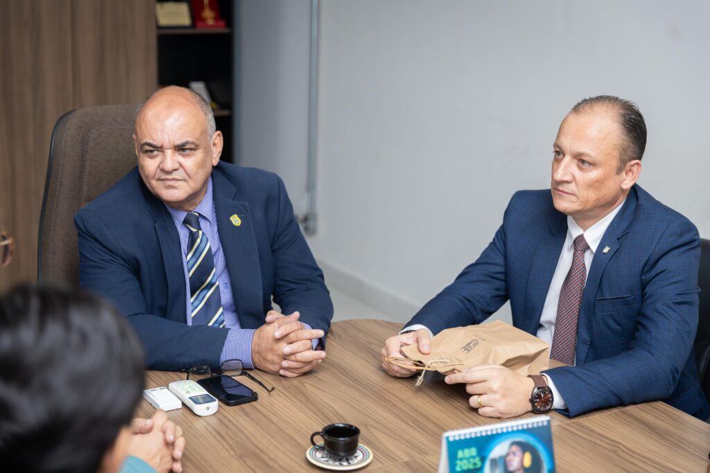 delegado-geral-recebe-equipe-da-forca-nacional