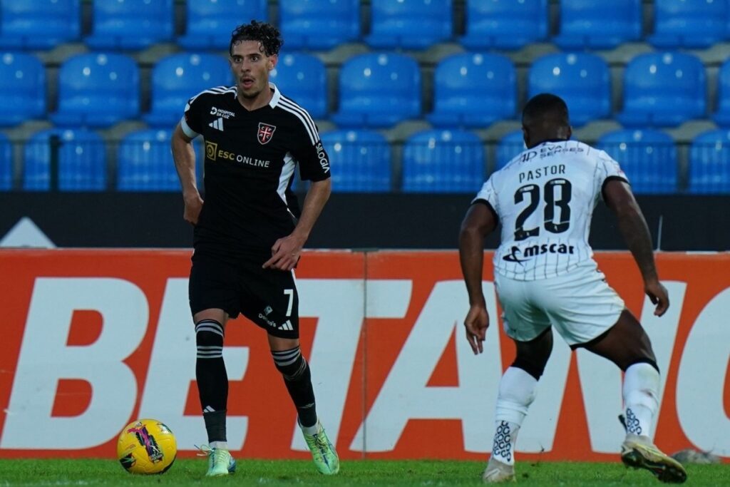 vasco-fica-perto-de-acerto-com-nuno-moreira