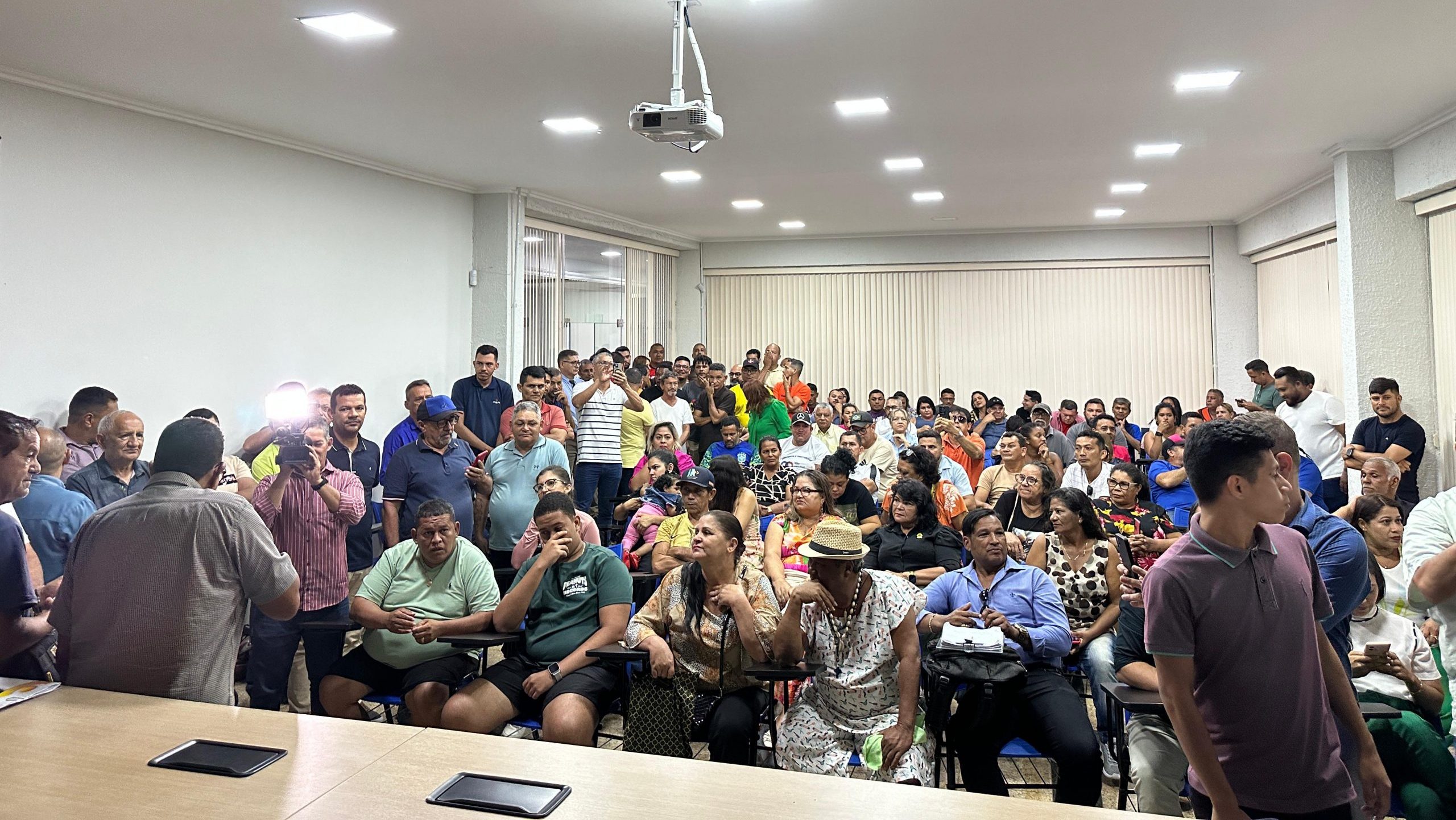prefeitura-de-rio-branco-destaca-importancia-dos-lideres-comunitarios-em-evento-comemorativo