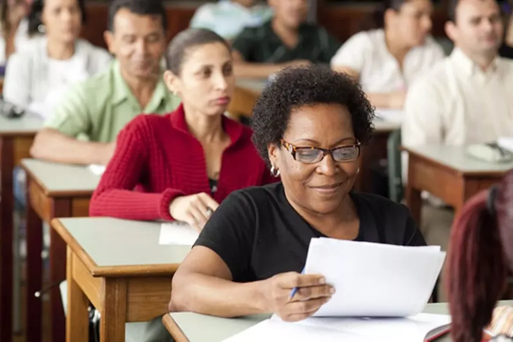 em-placido-de-castro,-semed-abre-matriculas-para-educacao-de-jovens-e-adultos-(eja)-do-1o-ao-5o-ano-e-do-6o-ao-9o-ano,-respectivamente