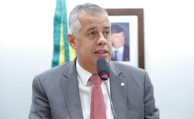 projeto-permite-que-cidades-de-um-mesmo-estado-compartilhem-maquinas-e-equipamentos