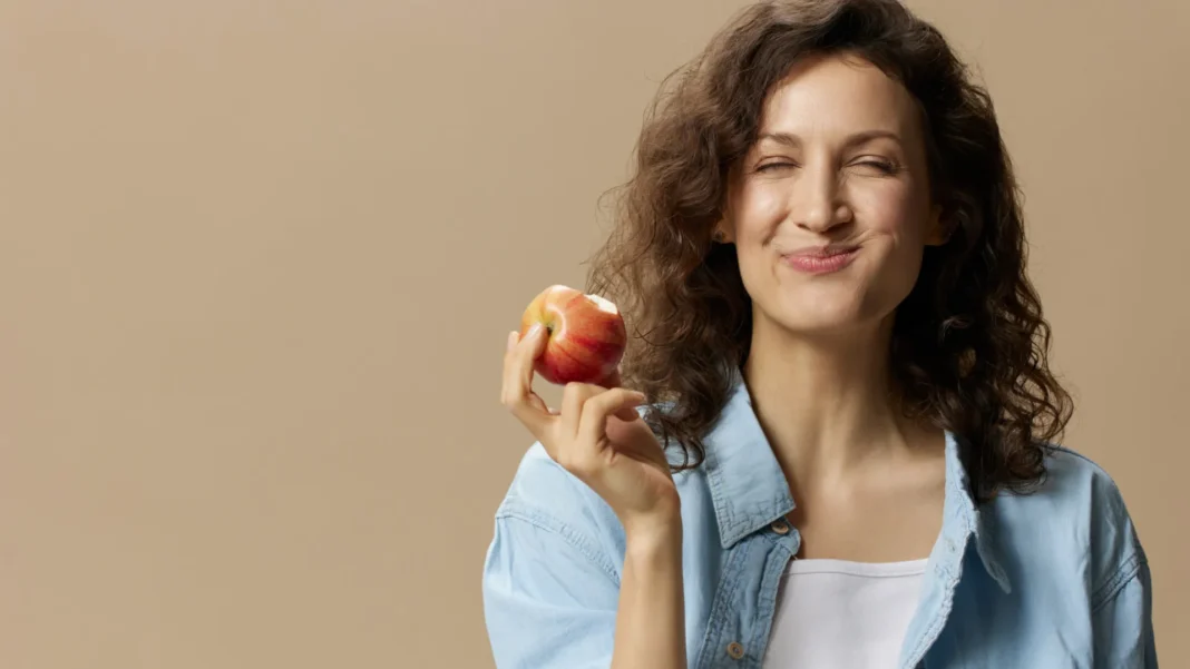 comer-devagar-ajuda-na-digestao-e-no-controle-do-peso,-diz-nutricionista