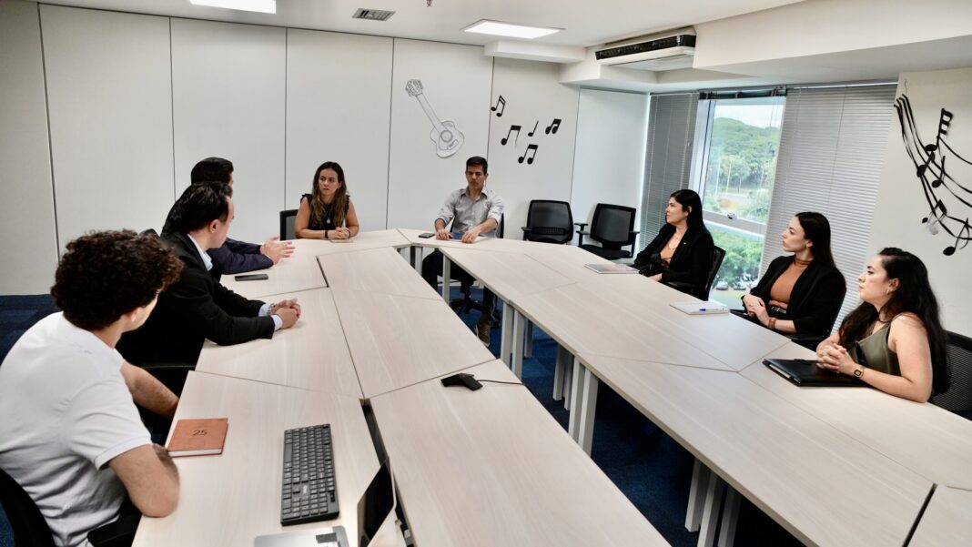 equipes-tecnicas-da-repac-e-cgu-debatem-boas-praticas-na-administracao-publica