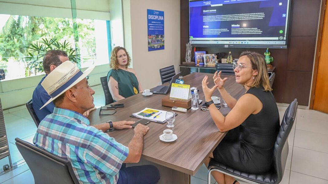 prefeito-de-rio-branco-recebe-equipe-do-sebrae-para-apresentacao-de-curso-de-mba