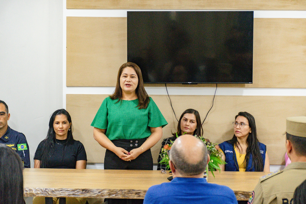 cruzeiro-do-sul-sedia-o-1o-encontro-regional-dos-secretarios-municipais-do-meio-ambiente-para-campanha-de-limpeza-do-rio-jurua