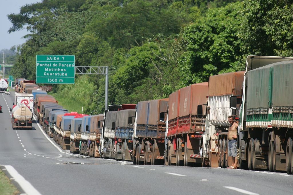 mercado-estima-alta-de-ate-12%-nos-fretes-agricolas-em-2025