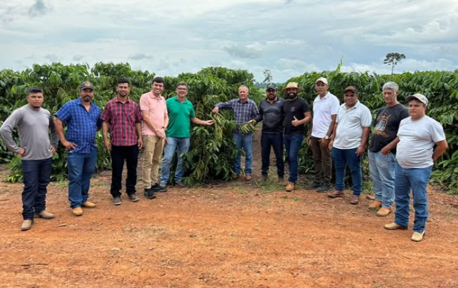 Prefeito Olavinho Boiadeiro recebe comitiva de Capixaba e apresenta sucesso do café como potencial econômico | Cidade AC News – Notícias do Acre