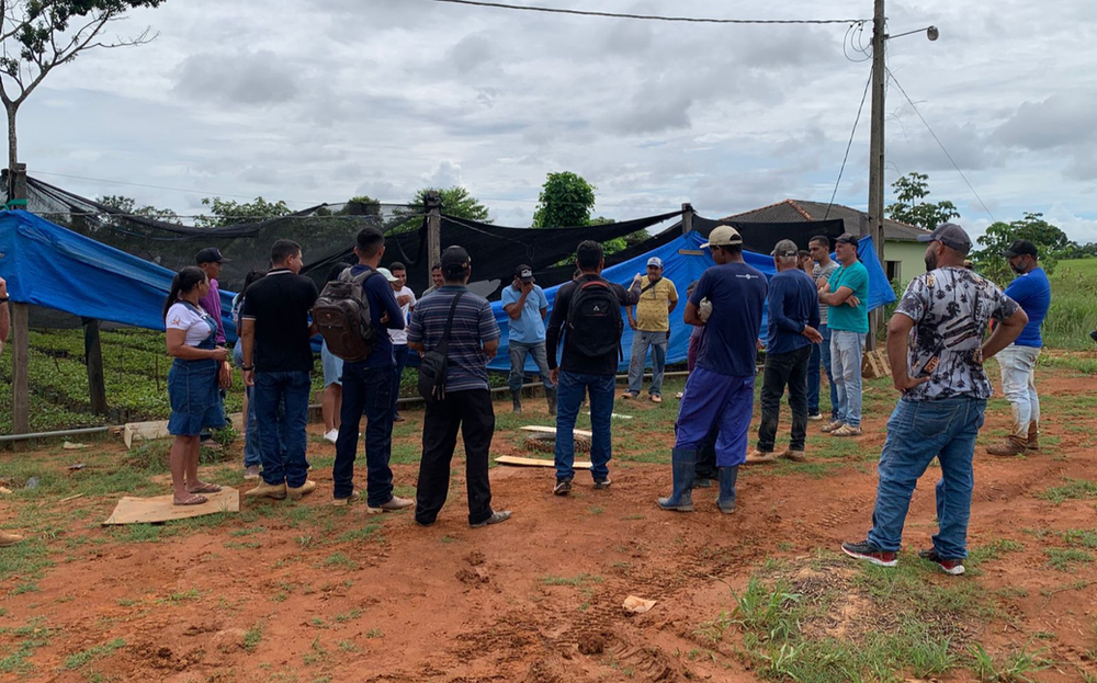 Prefeitura de Assis Brasil realiza reunião com produtores rurais para alinhamento da distribuição de mudas de café | Cidade AC News – Notícias do Acre