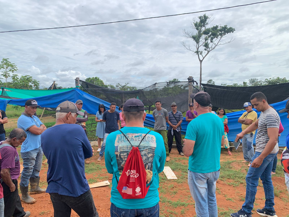 Prefeitura de Assis Brasil realiza reunião com produtores rurais para alinhamento da distribuição de mudas de café | Cidade AC News – Notícias do Acre