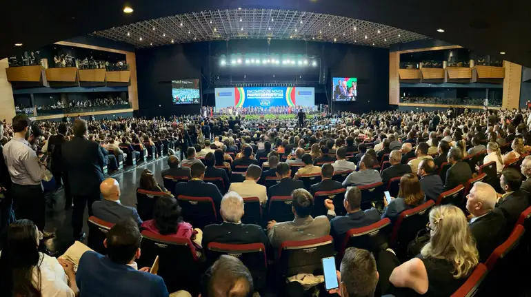 Prefeito de Cruzeiro do Sul Zequinha Lima participa do Encontro Nacional de Prefeitos em Brasília e busca destravar construção de casas | Cidade AC News – Notícias do Acre