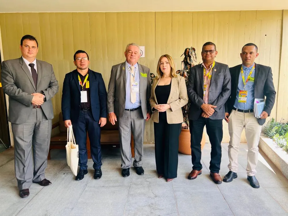 Em Brasília, prefeito Camilo da Silva avança em tratativas para instalação de Agência da Caixa Econômica Federal em Plácido de Castro e Lotérica em Vila Campinas | Cidade AC News – Notícias do Acre