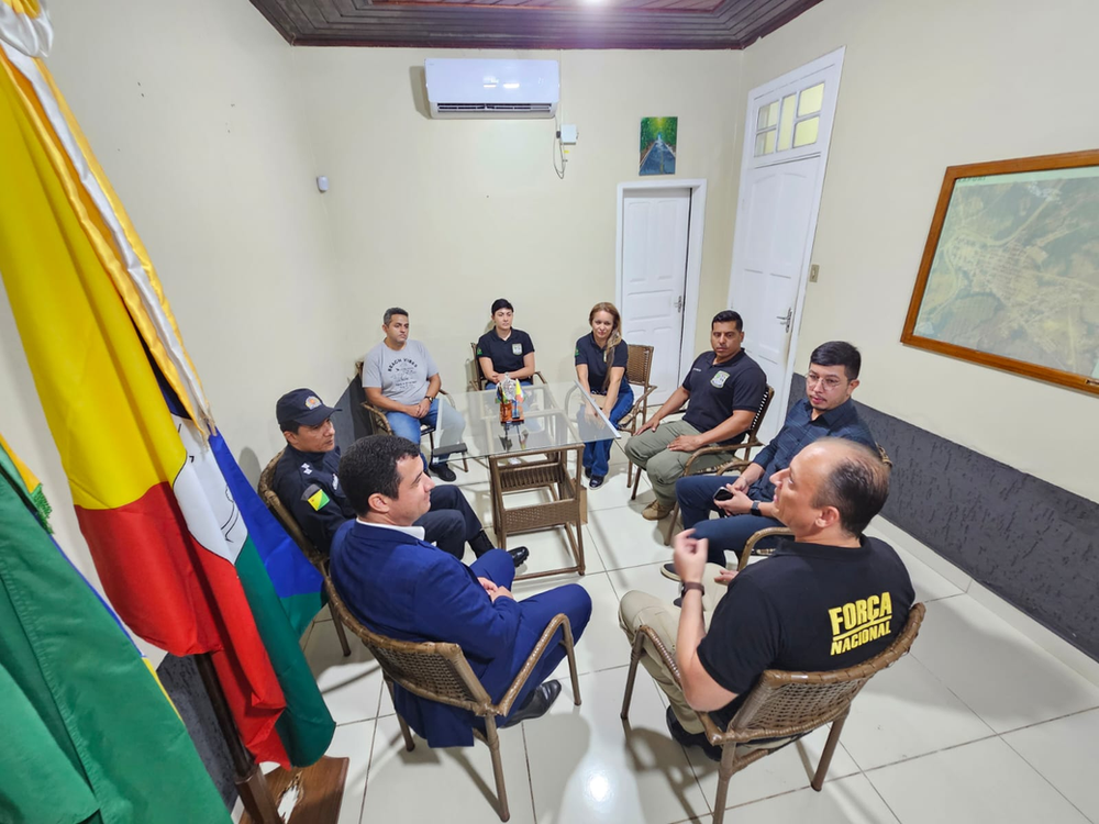 Prefeito recebe visita institucional de membros da Força Nacional | Cidade AC News – Notícias do Acre