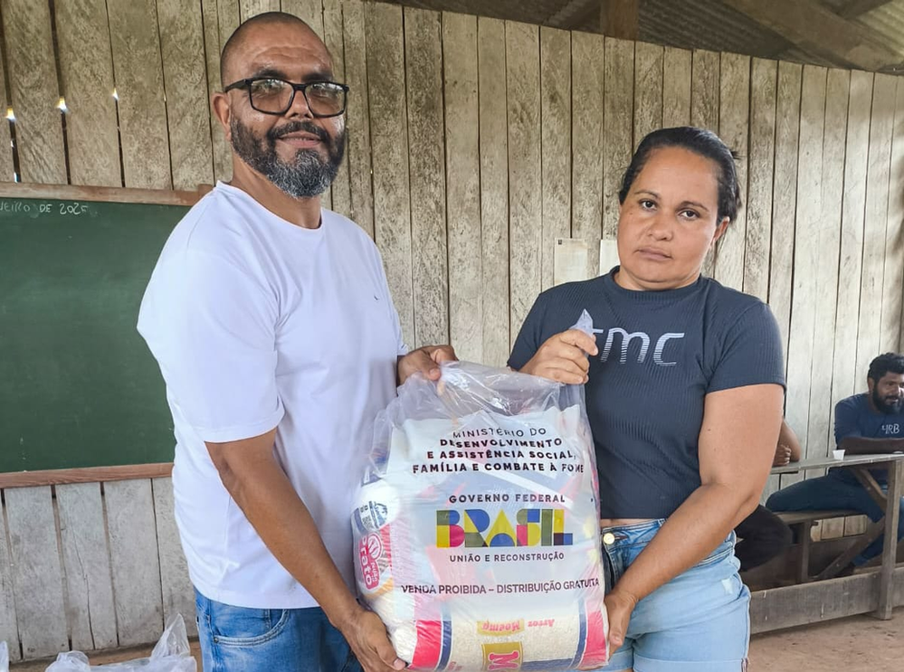 Prefeitura de Brasileia faz entrega de Kits de Alimentação | Cidade AC News – Notícias do Acre
