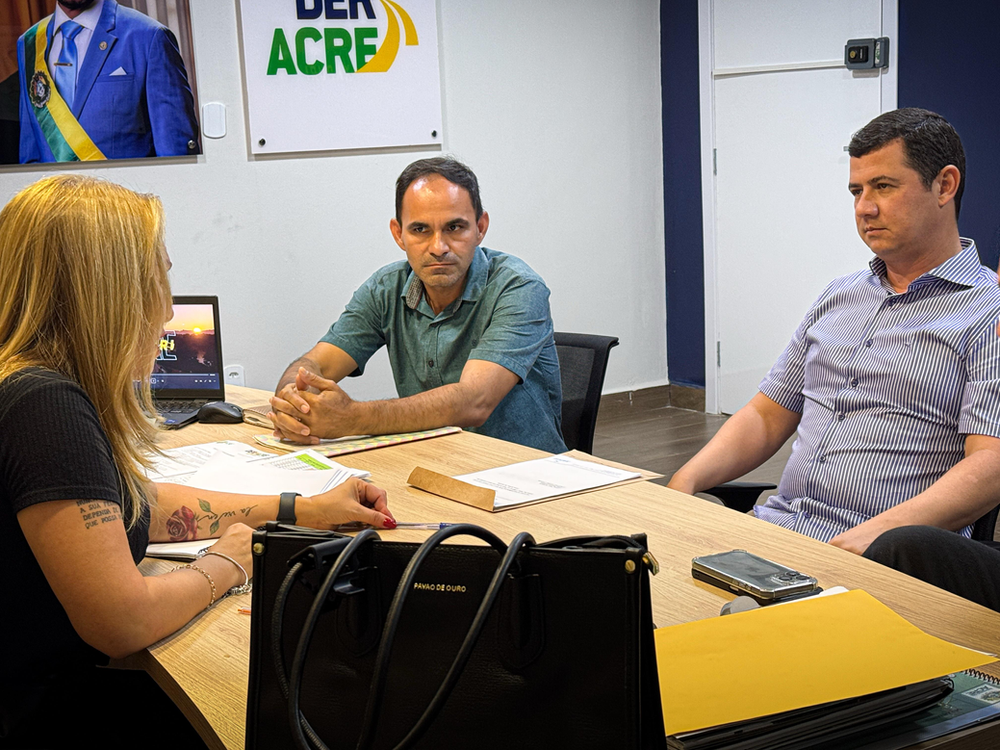 Prefeitura de Xapuri garante apoio do Deracre para continuidade de obras de infraestrutura no município | Cidade AC News – Notícias do Acre