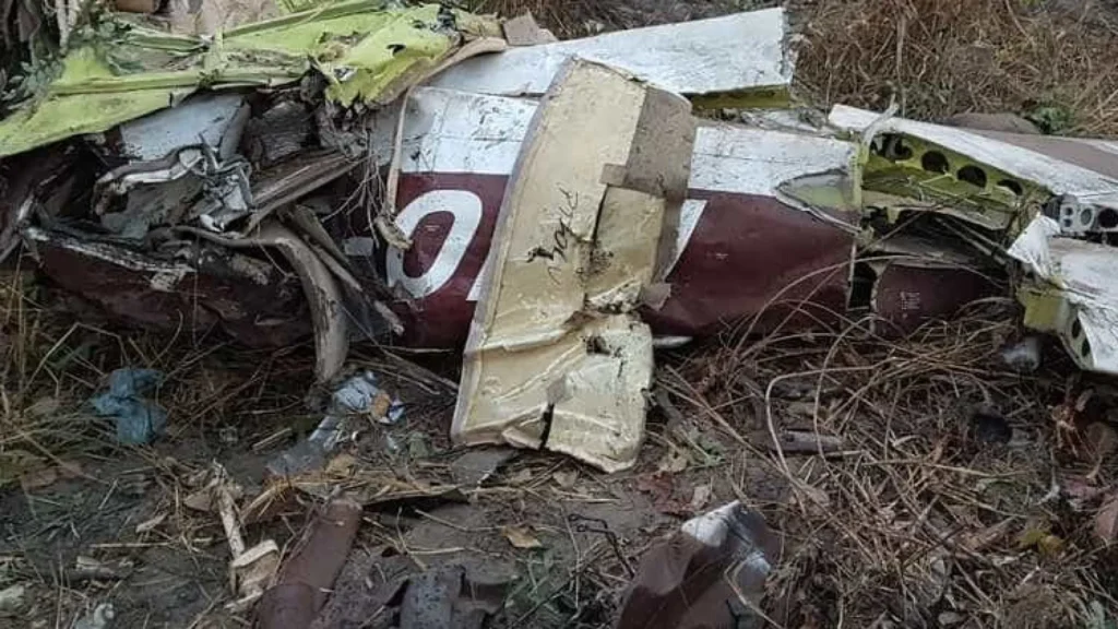 aviao-agricola-cai-em-fazenda-no-interior-de-sp