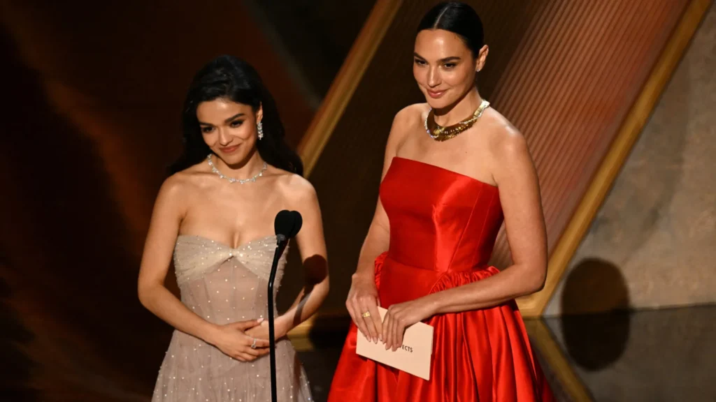 conflito-entre-protagonistas-de-‘branca-de-neve’-levou-filme-ao-fracasso?