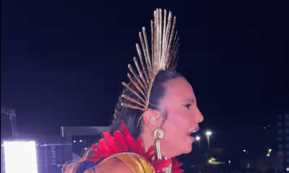 ivete-sangalo-encanta-passageiros-com-show-surpresa-em-trem-rumo-a-machu-picchu