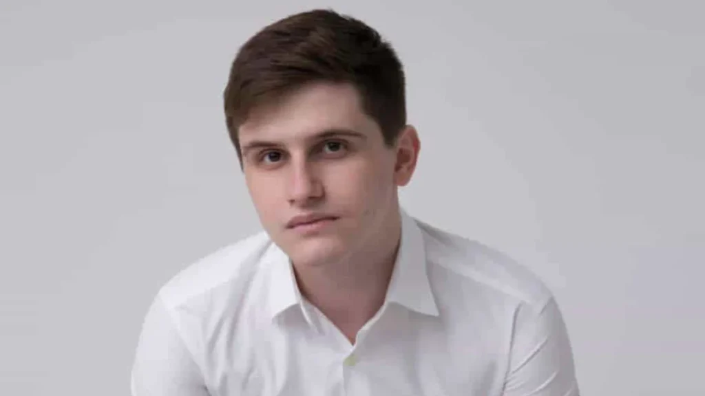 vereador-lucas-pavanato-e-condenado-a-indenizar-aluna-da-usp-por-filmagem-indevida